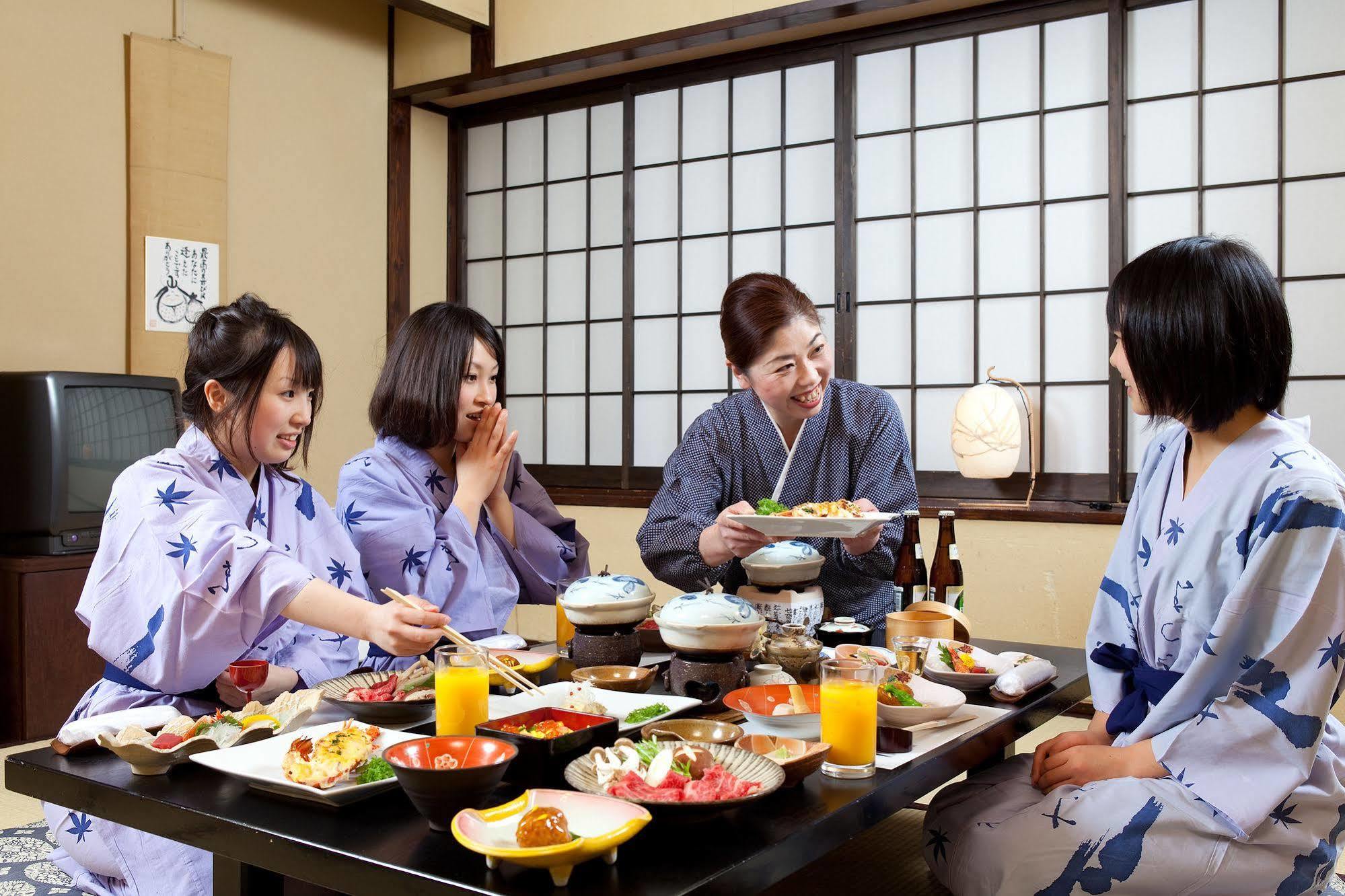 Tabi No Yado Satsuki Hotel Hita Bagian luar foto